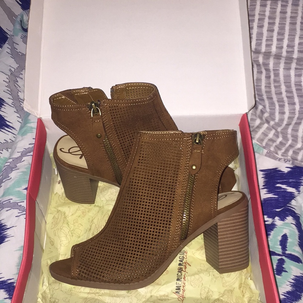 American Rag Wedges